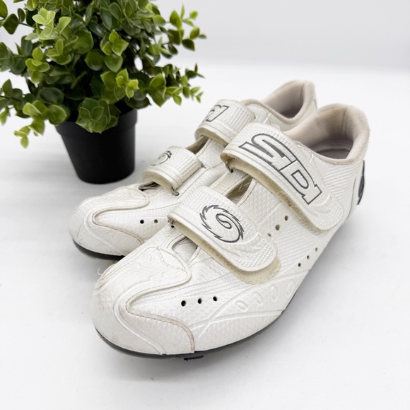 SIDI White Cycling Shoes Womens Size 8.5 Cleat Included Athleisure Hook And Loop - Picture 1 of 14
